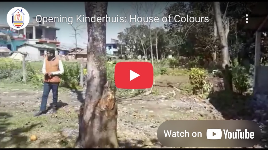 Bekijk de opening kinderhuis video